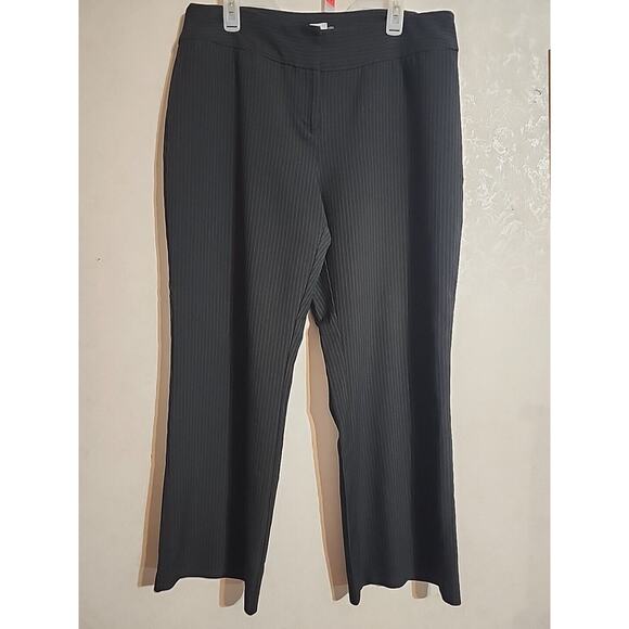 Covington Rosa Womens Pin Stripe Black Flat Dress Pants Straight Leg sz 16 - Picture 1 of 5